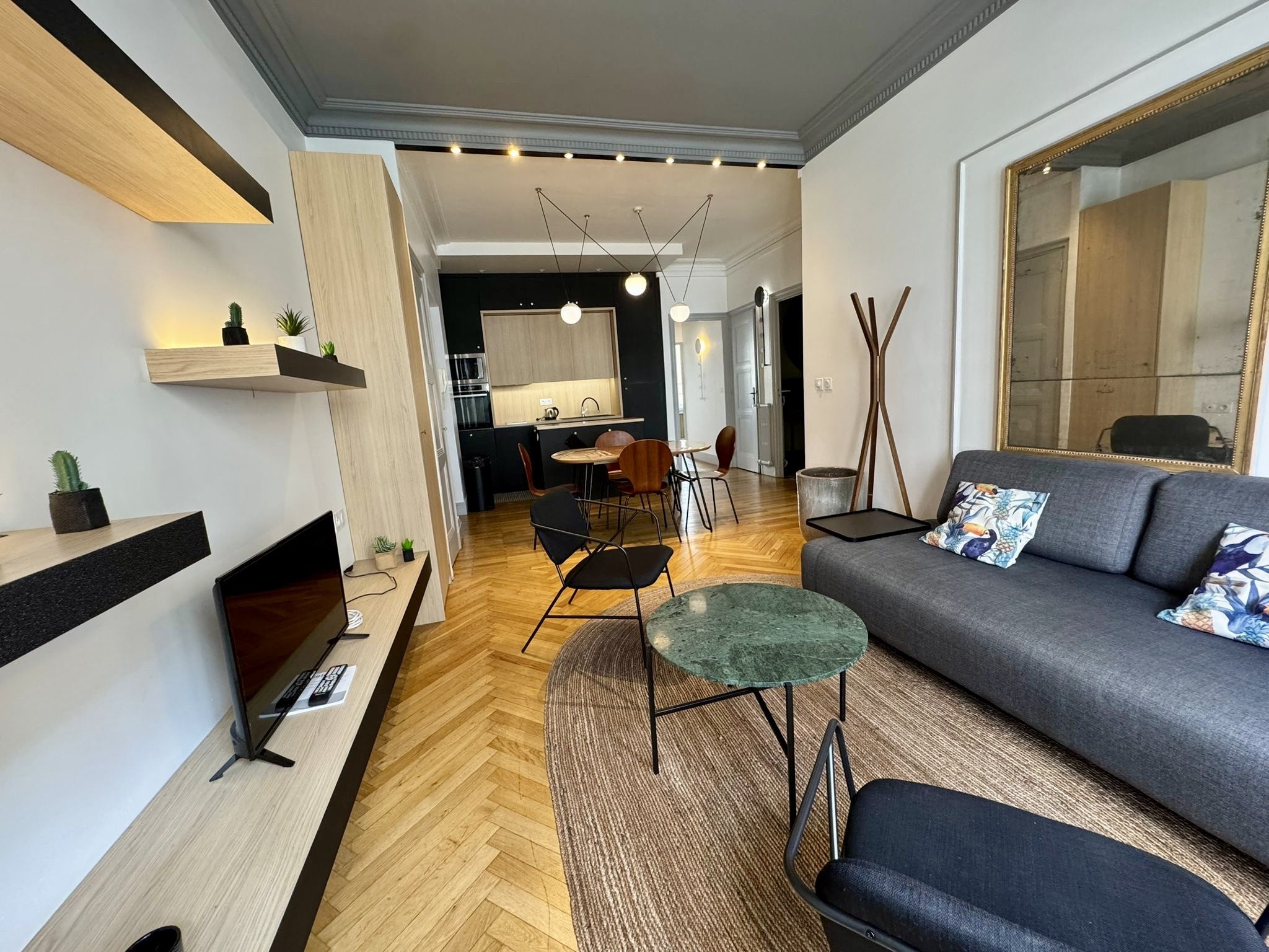 Flat Rue Duquesne in Lyon