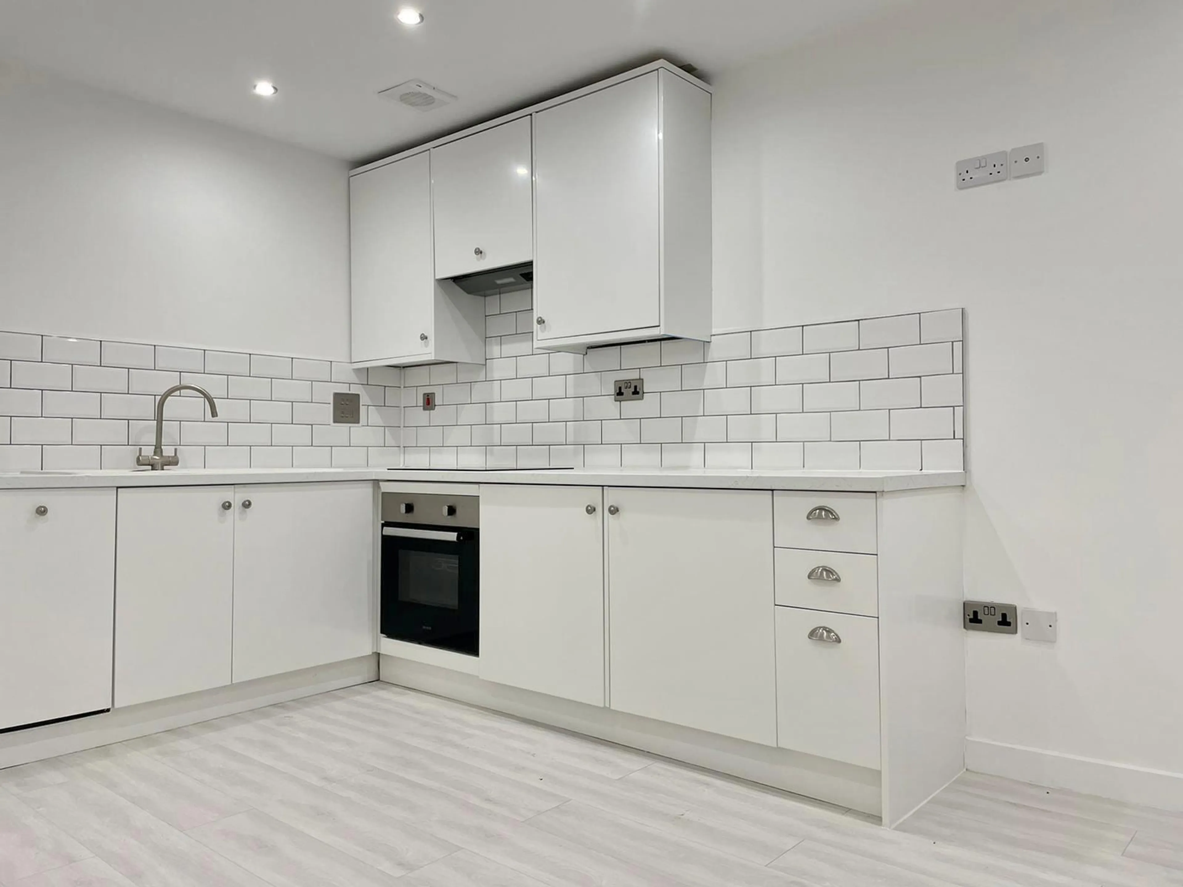 Flat Cromwell Square in Ipswich