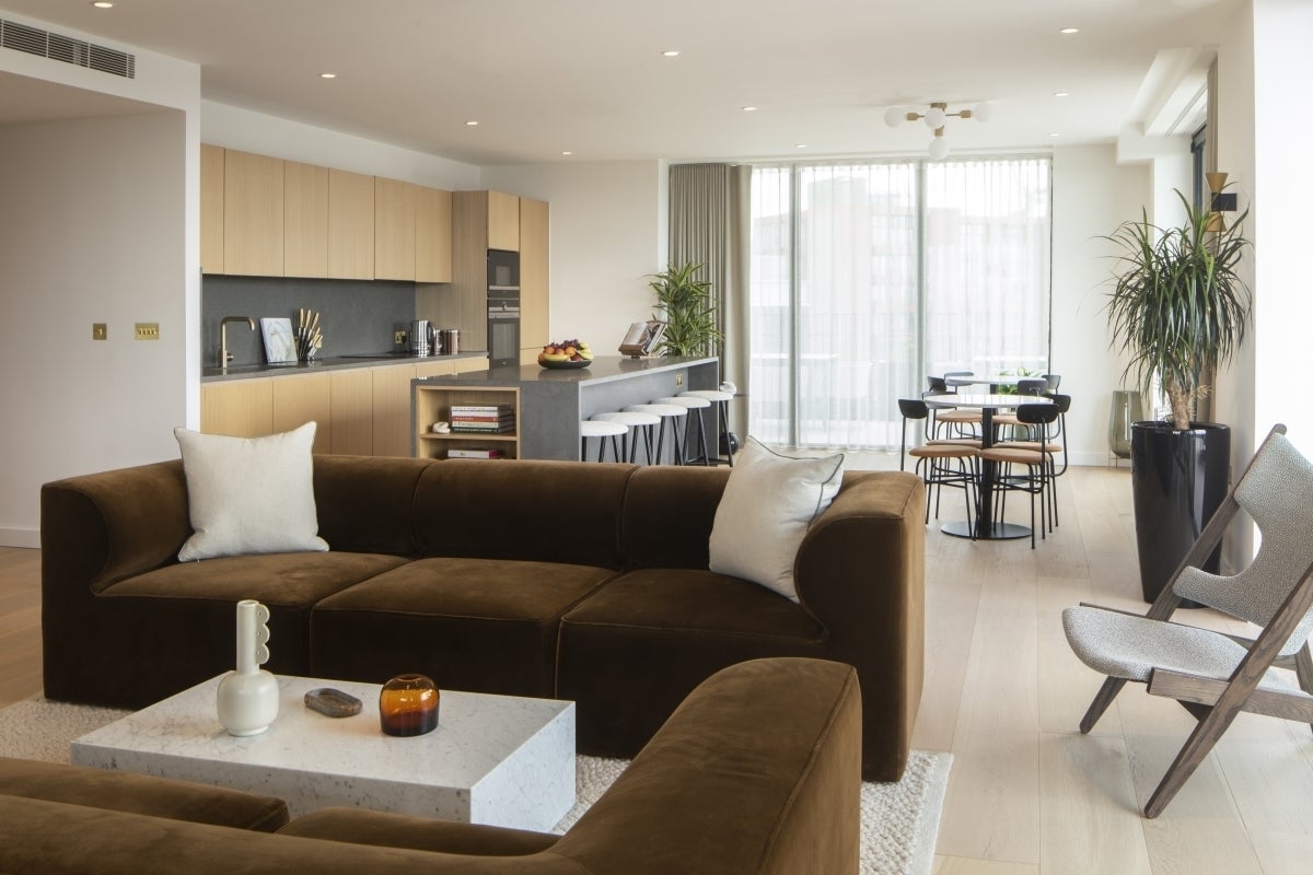 Flat Granary Street in Greater London