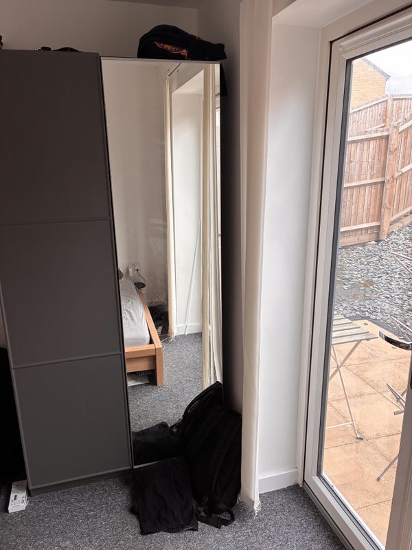 Room Poppy Close in Bristol