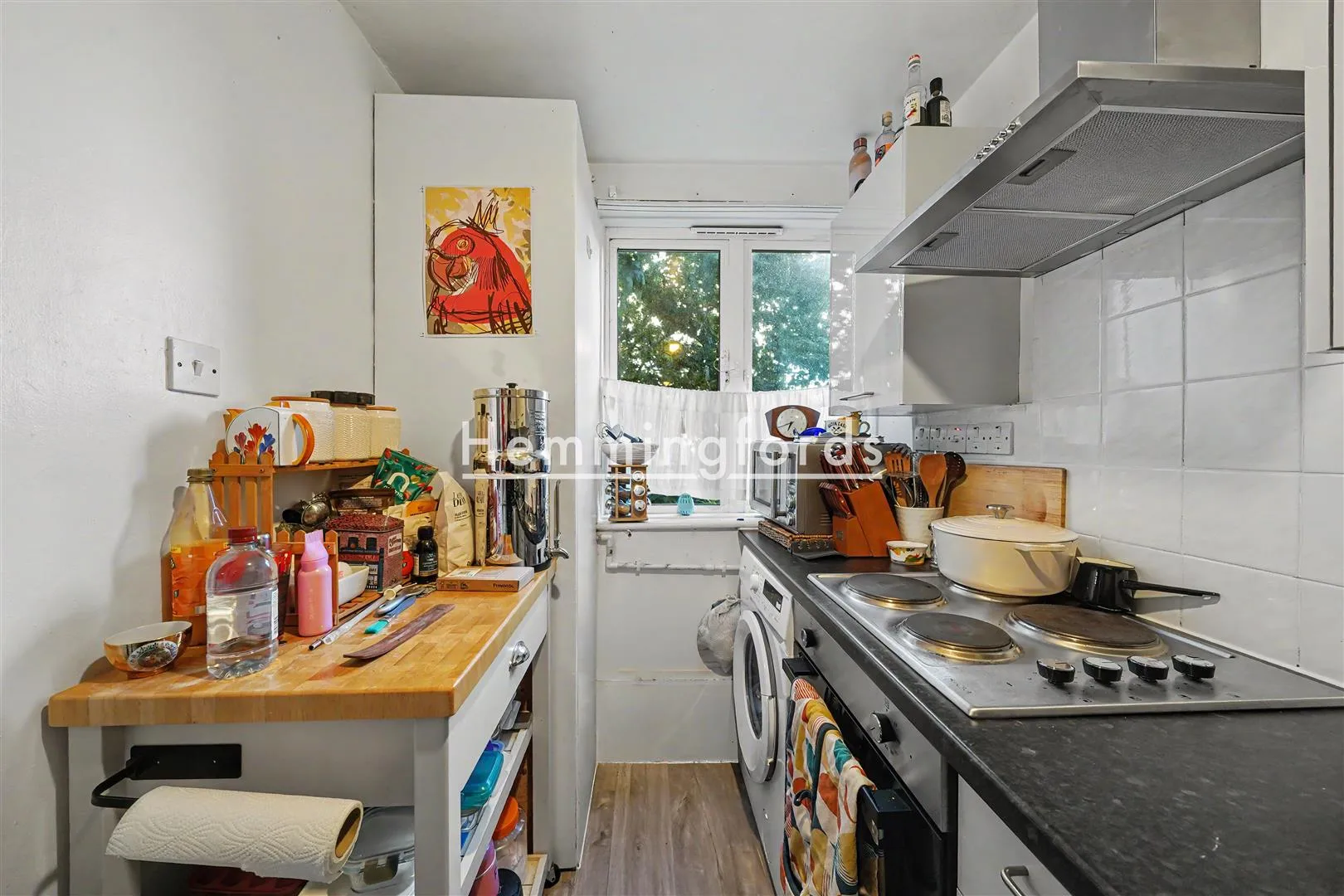 Flat Thornley Close in Greater London