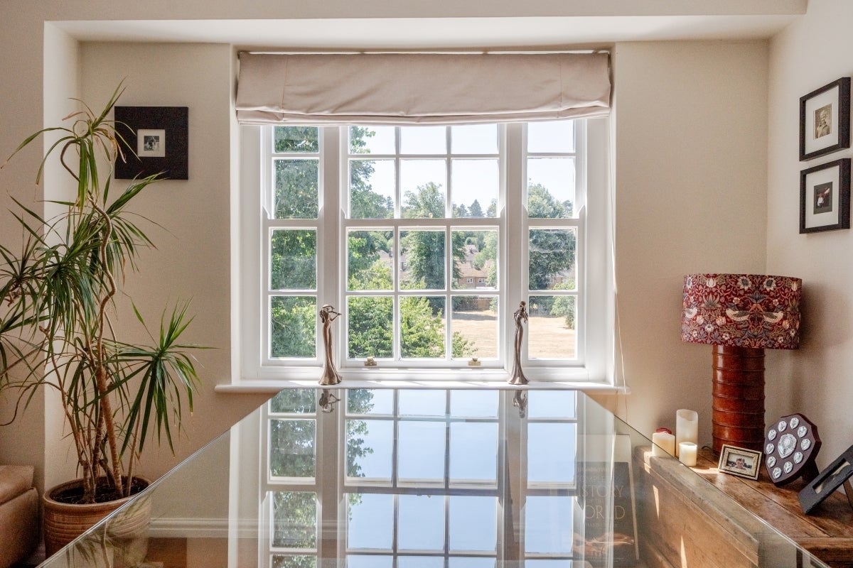 Flat Fairmile Court in South Oxfordshire