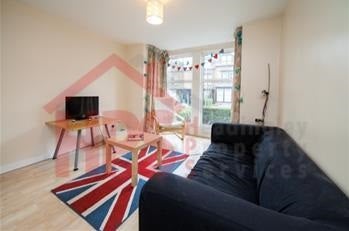 Flat Headingley Mount in Leeds