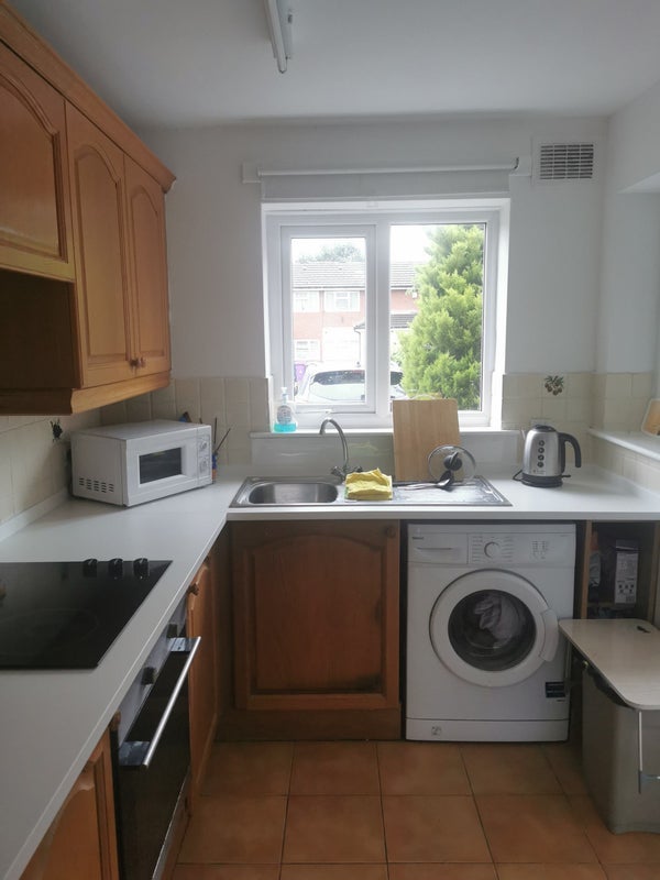 Room Longstone Walk in Liverpool