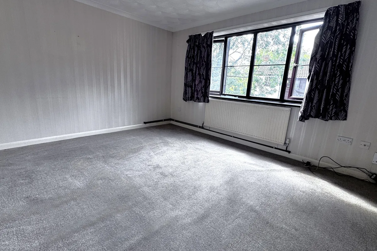 Flat Doggett Street in Leighton Buzzard