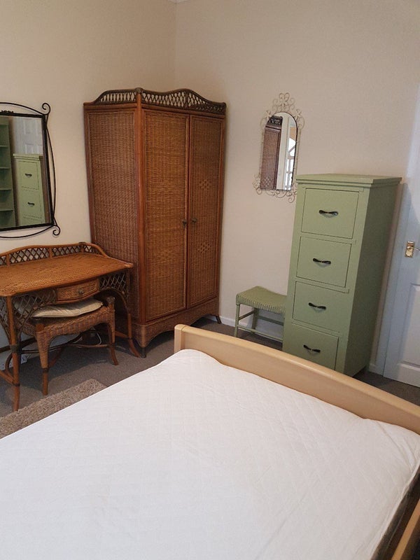 Room St Pauls Road in Salford