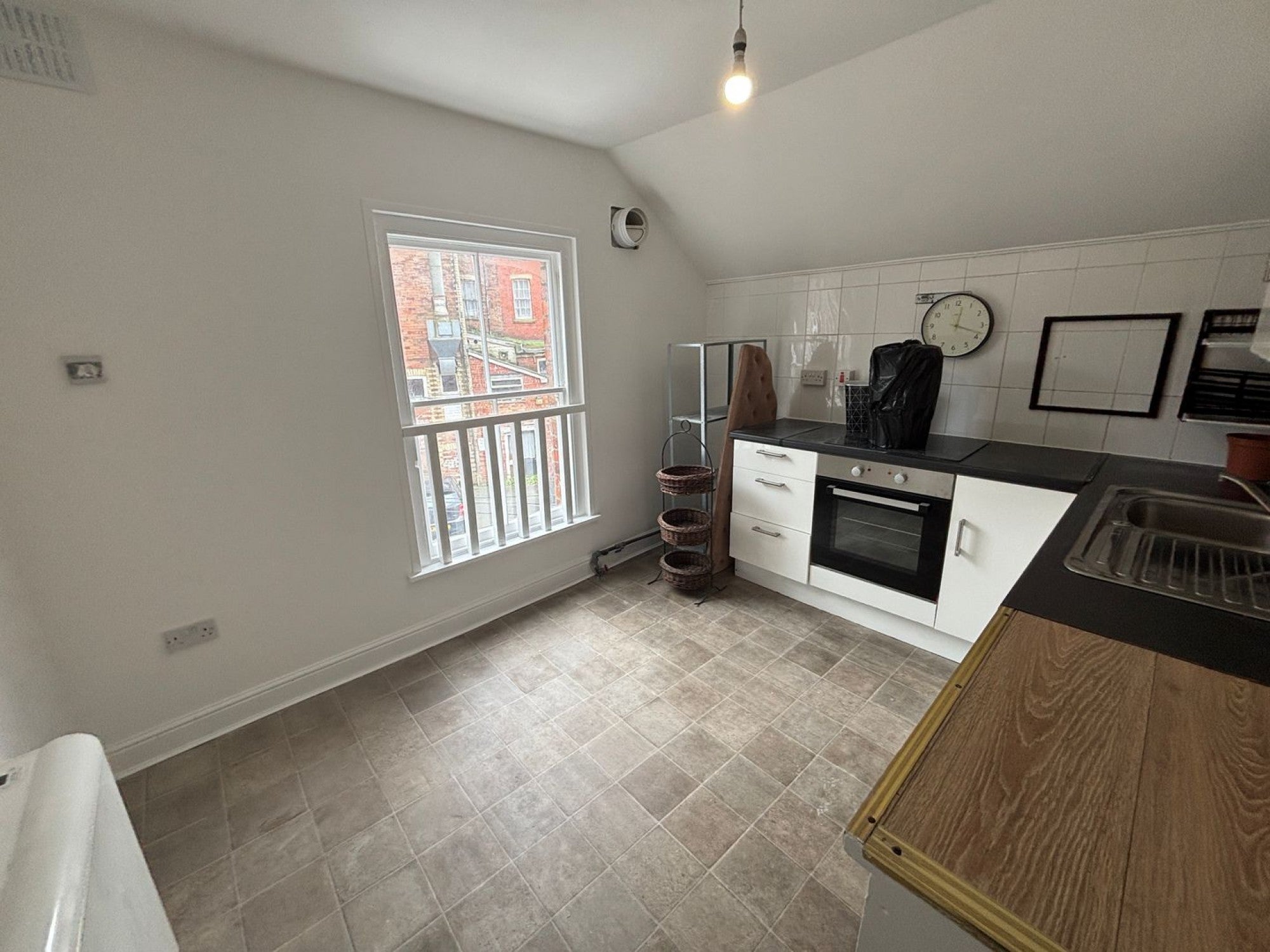 Flat Middleton Street in Llandrindod Wells