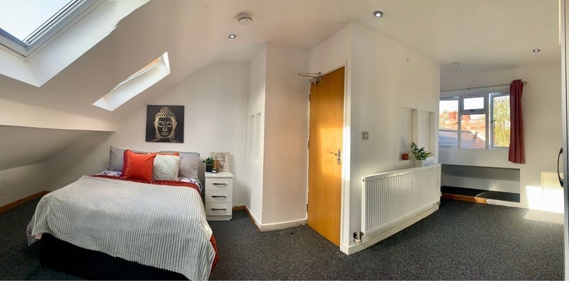 Room Florence Road in Birmingham