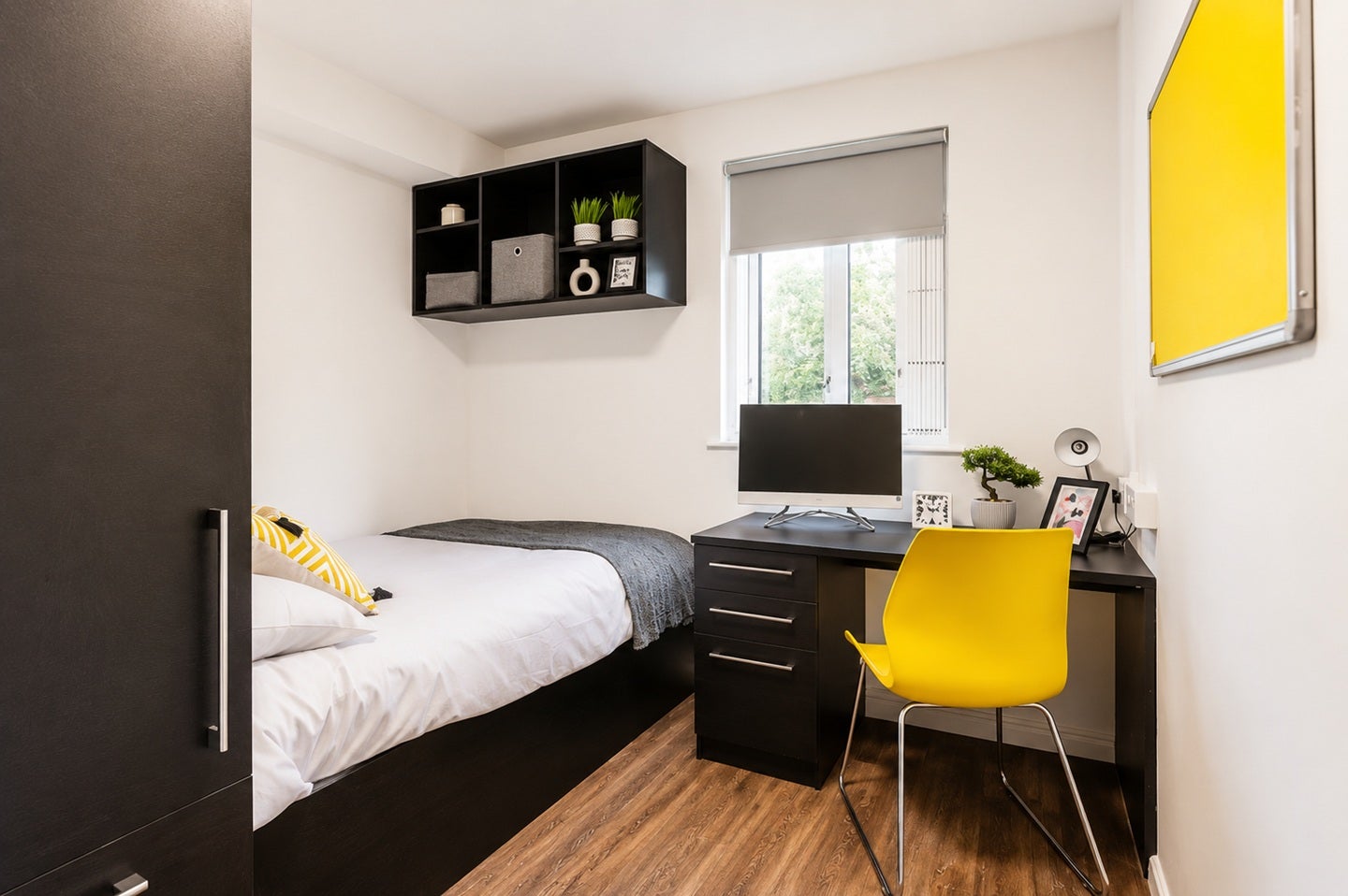 Room St. Marks Road in Leeds