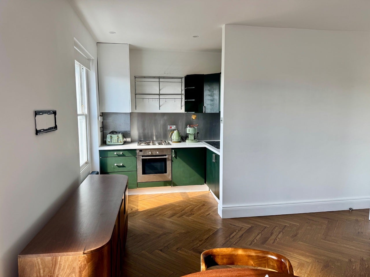 Flat Ladbroke Grove in Greater London