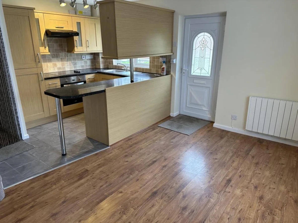 Flat Larchdale Close in South Normanton