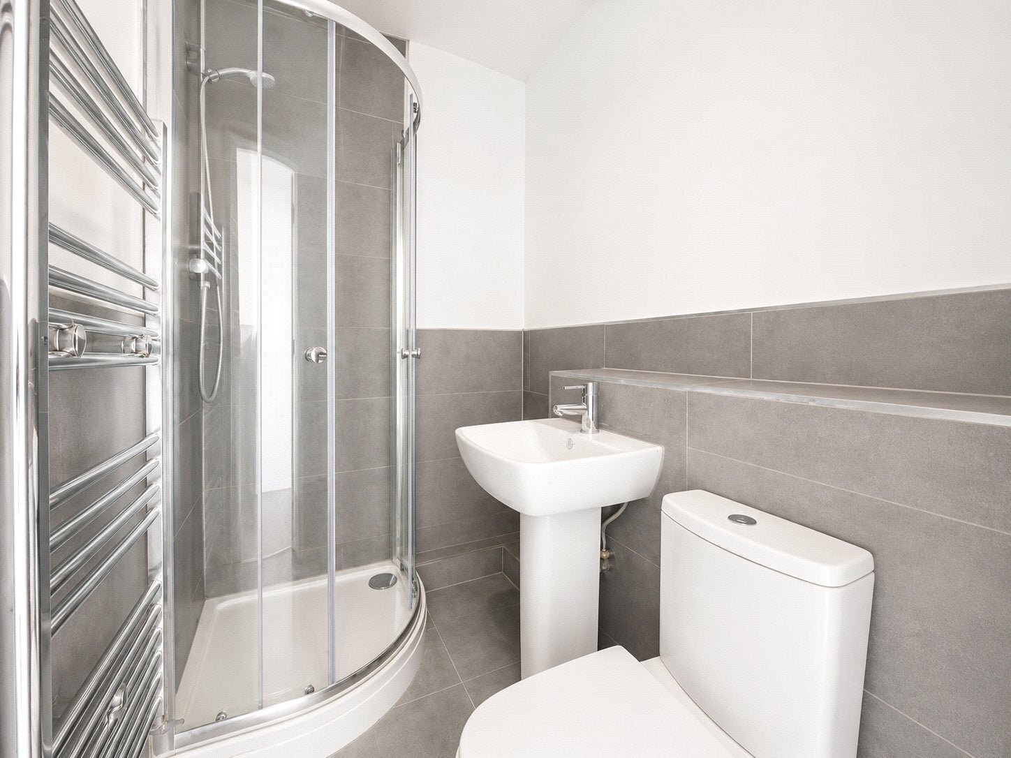 Flat Elizabeth Way in Harlow
