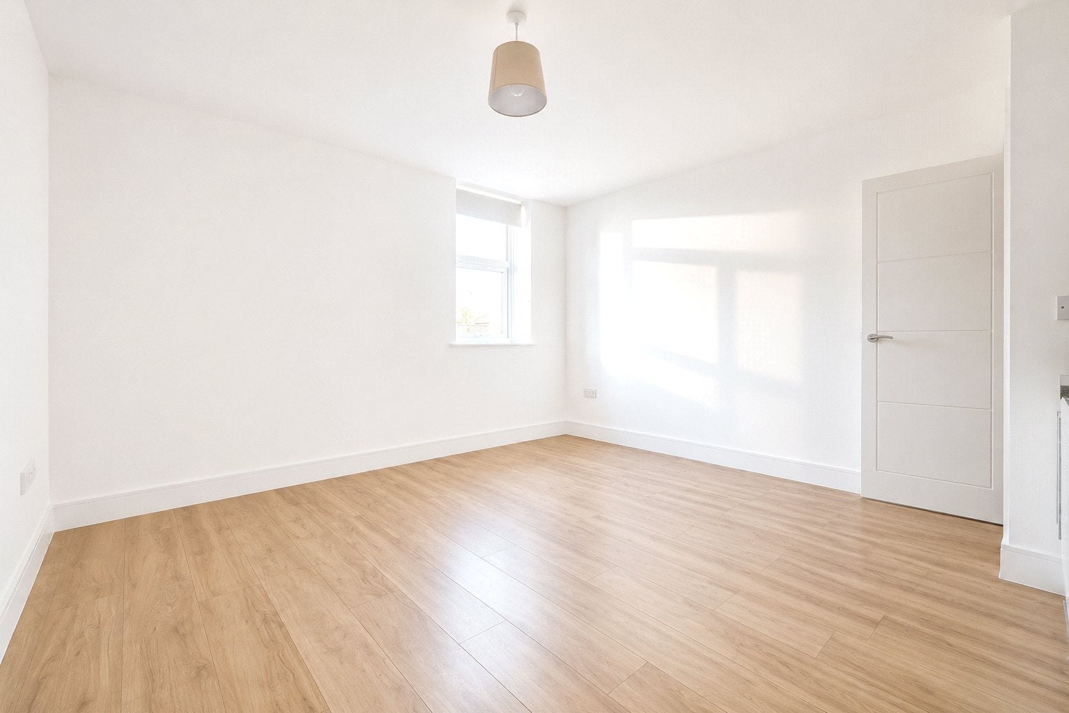 Flat Elizabeth Way in Harlow