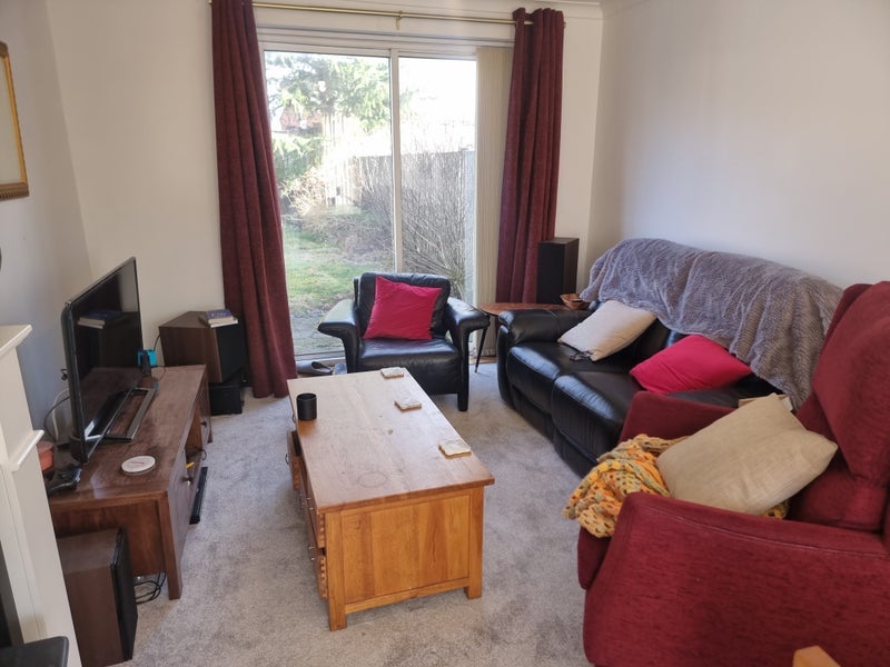 Room Queenshill Garth in Leeds