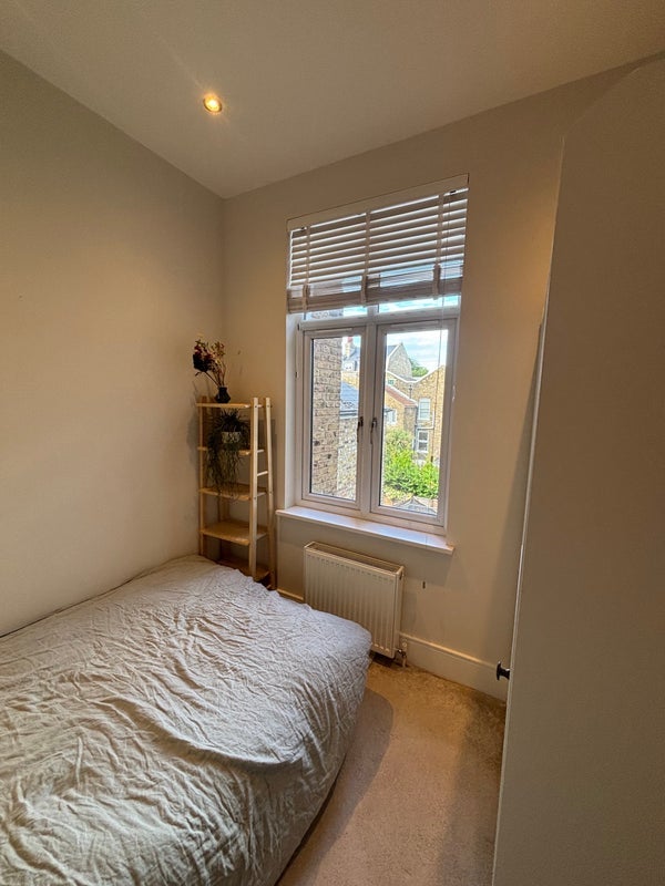 Room Railton Road in Greater London