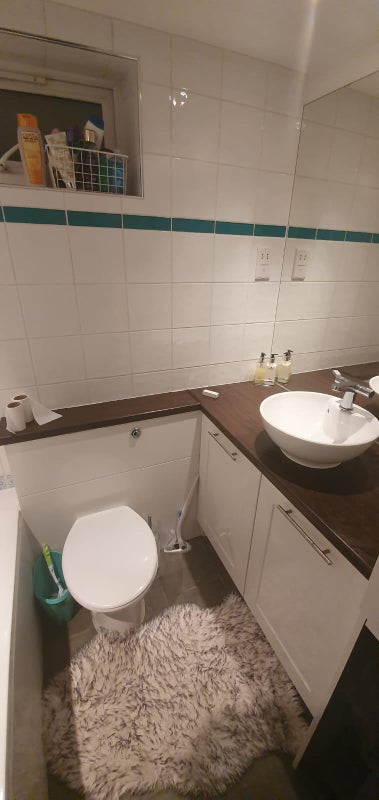 Flat Albert Road in Greater London