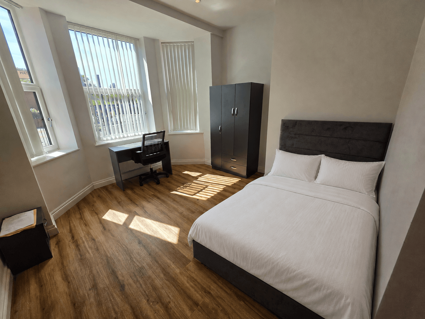 Room Upper Brook Street in Manchester