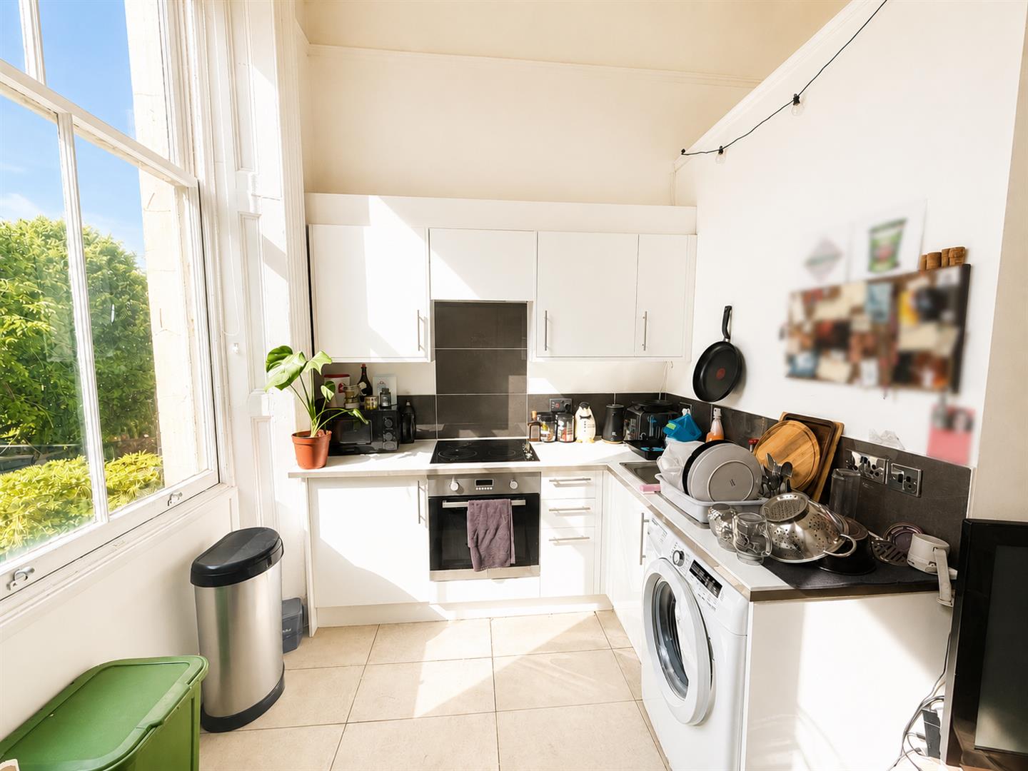Flat Norfolk Terrace in Brighton