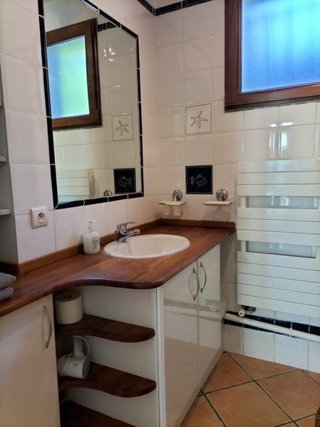 Flat Rue du Petit Thouars in Carnoux-en-Provence
