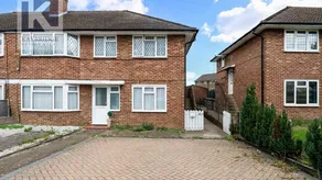 Flat Stoneleigh Park Road in Epsom and Ewell
