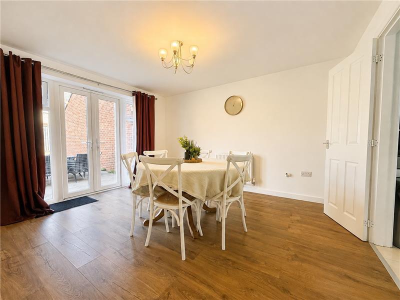 House Wendercliff Close in Bishop's Cleeve