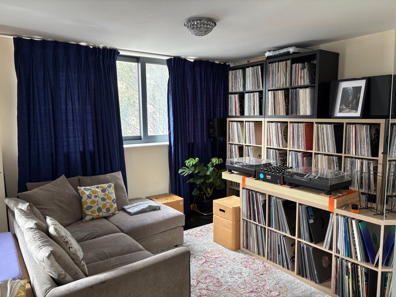 Room Tudor Road in Greater London