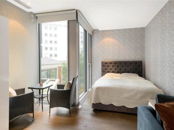 Flat Knightsbridge in City of Westminster