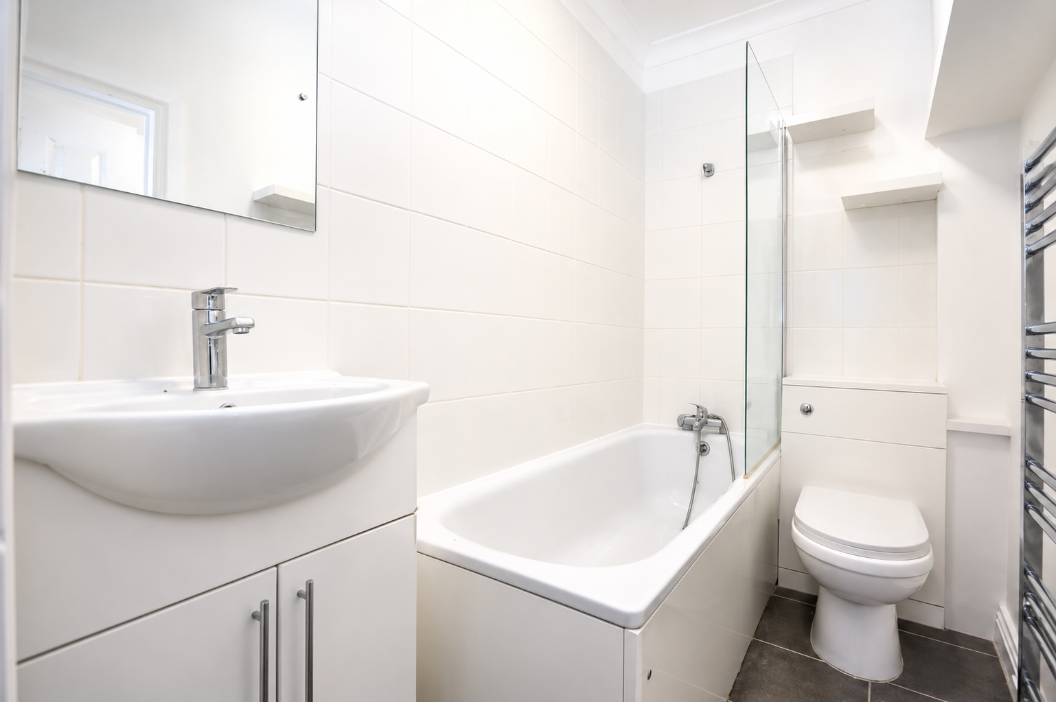 Flat East Acton Lane in Greater London