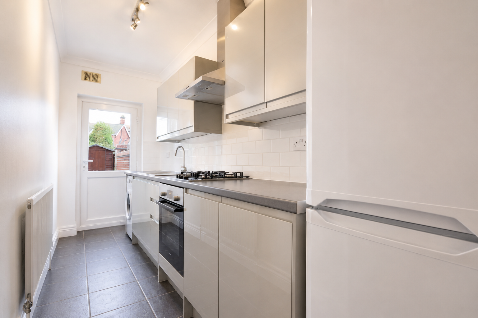 Flat East Acton Lane in Greater London