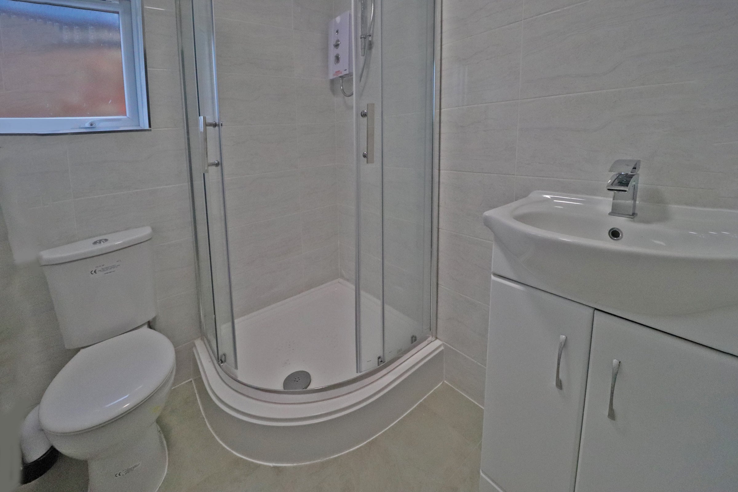 Flat Ashburnham Road in Bedford