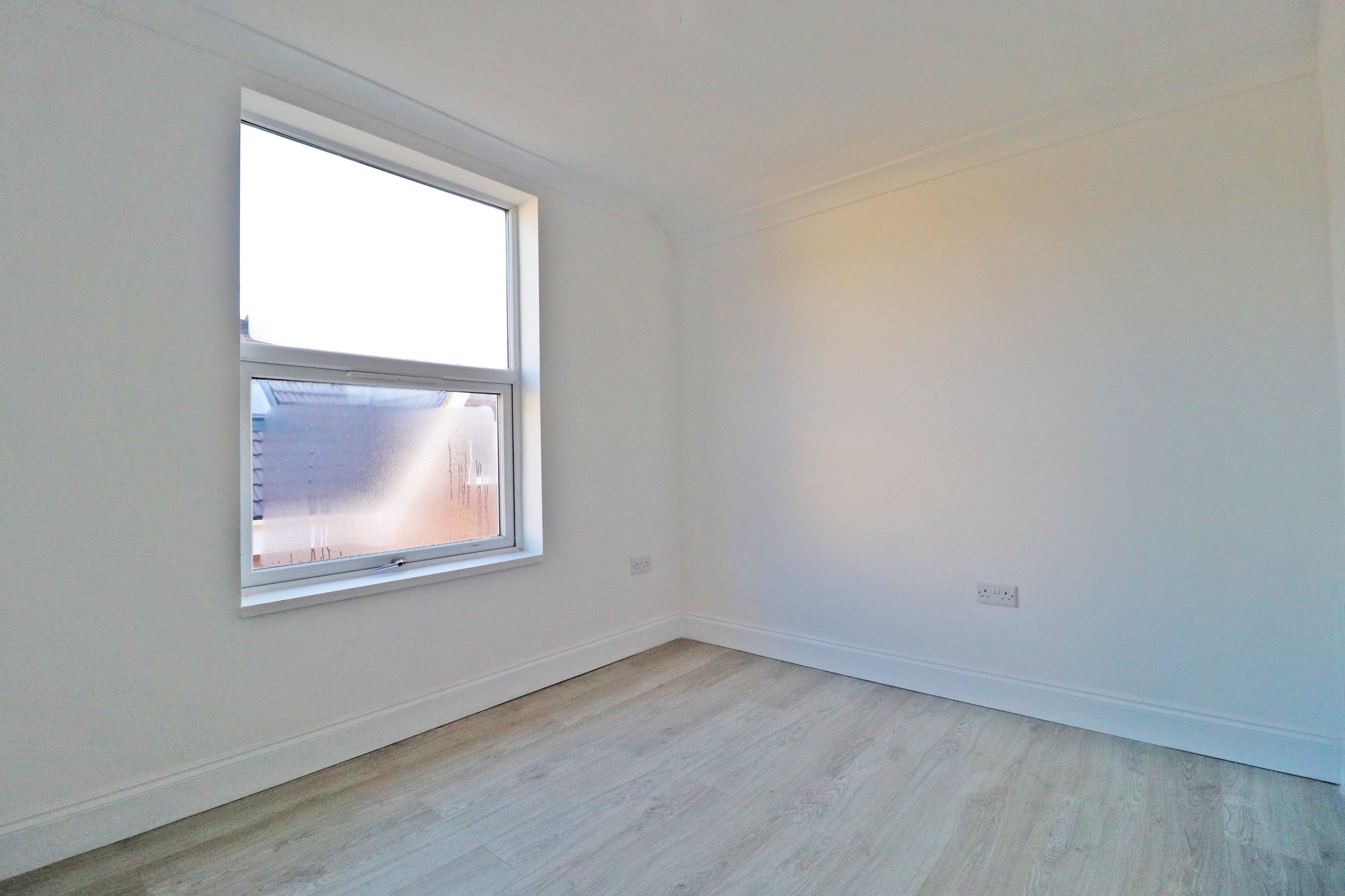 Flat Ashburnham Road in Bedford