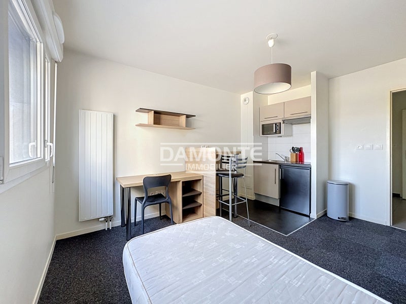 Flat Boulevard Jules Guesde in Troyes