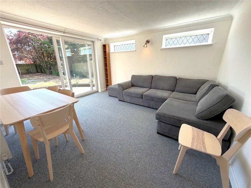 Room Clydesdale Close in Trowbridge