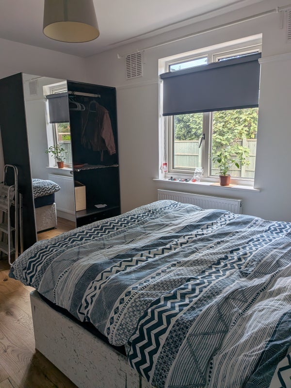 Room Higham Street in Greater London