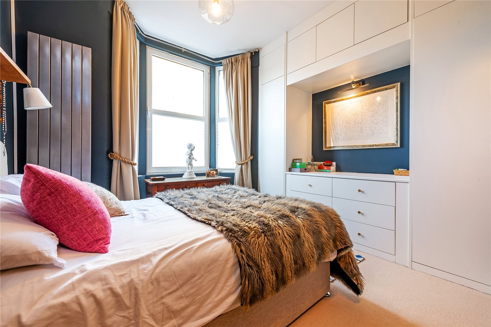 House Charteris Road in Greater London