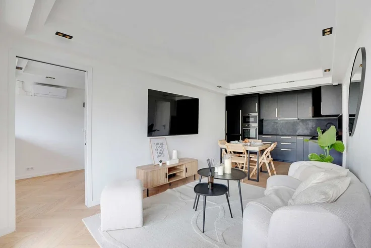 Appartement Rue Merlin de Thionville à Suresnes