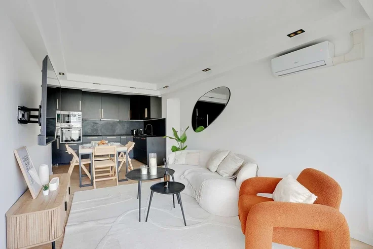 Appartement Rue Merlin de Thionville à Suresnes