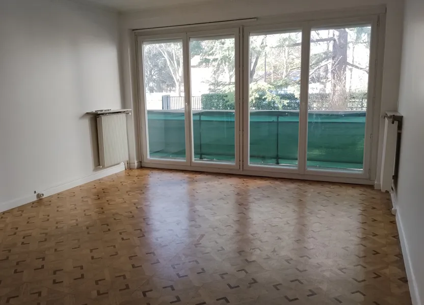 Flat Rue Adolphe Pajeaud in Antony