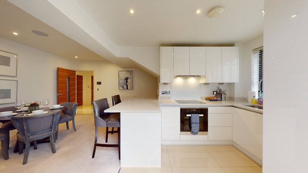 Flat Rainville Road in Greater London