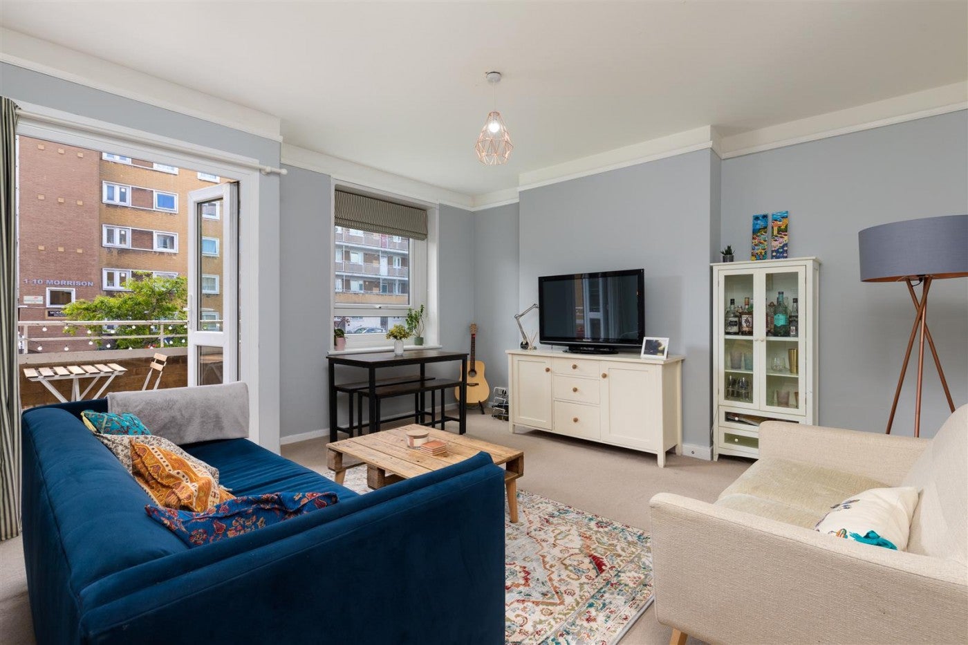 Flat Tulse Hill in Greater London