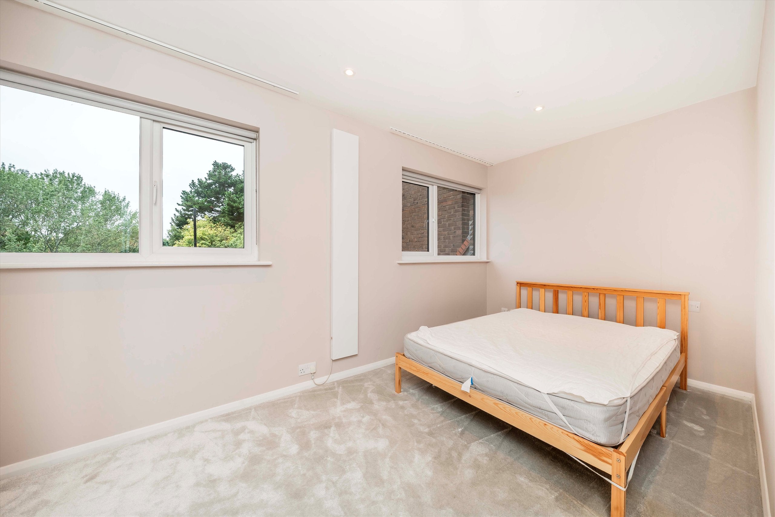 House Bywater Place in Greater London
