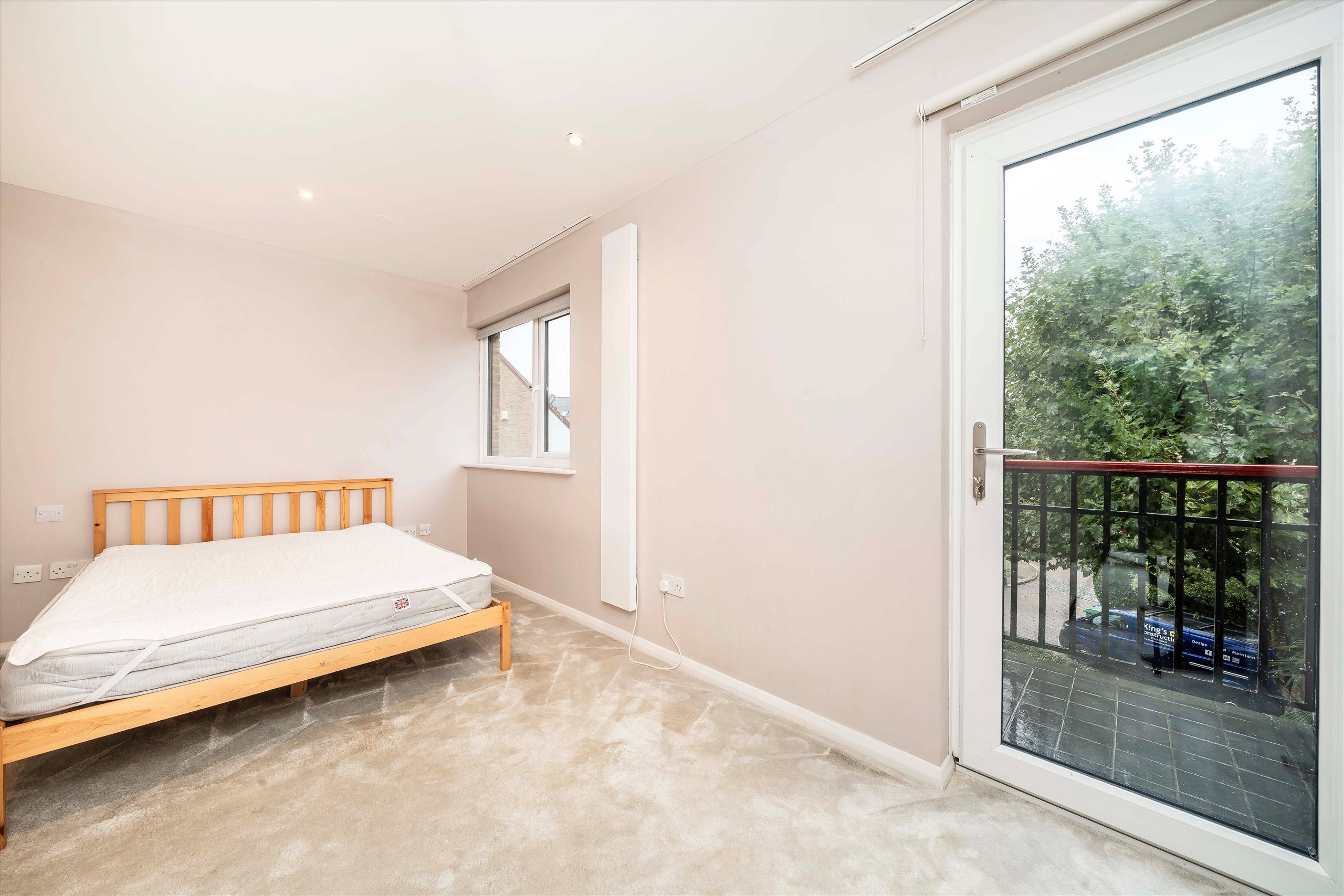 House Bywater Place in Greater London