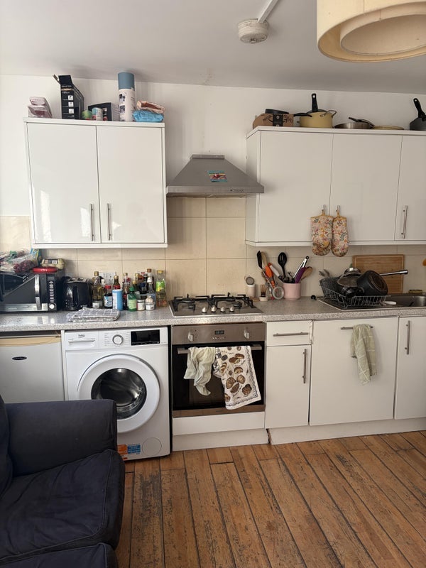 Room Carnegie Street in Greater London