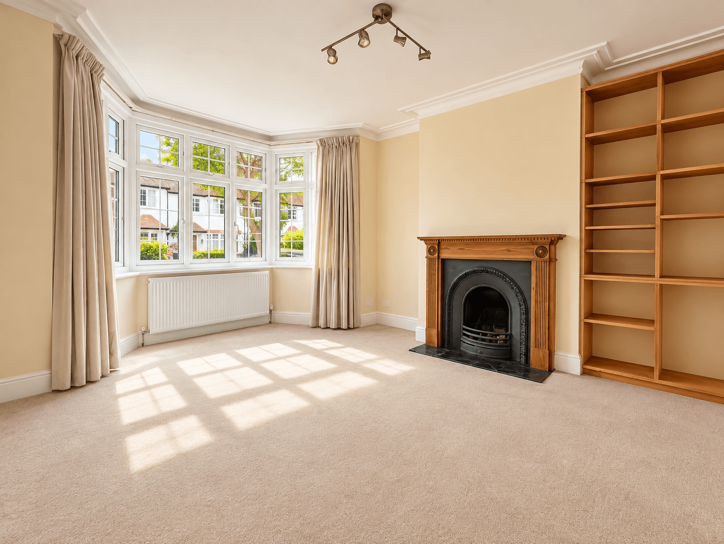 House Summerlee Gardens in Greater London