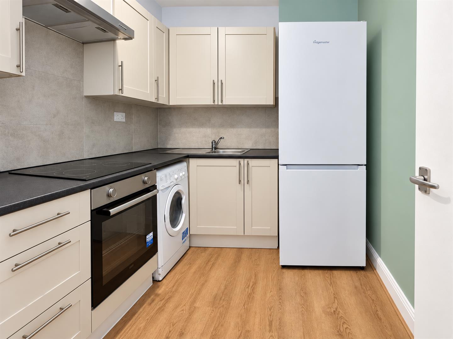 Flat Chippenham Road in City of Westminster