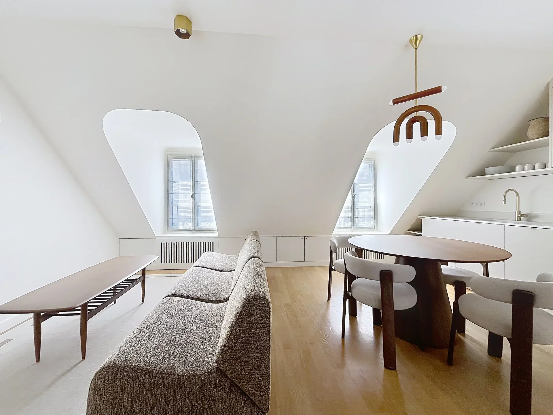 Flat Rue Ramey in Paris