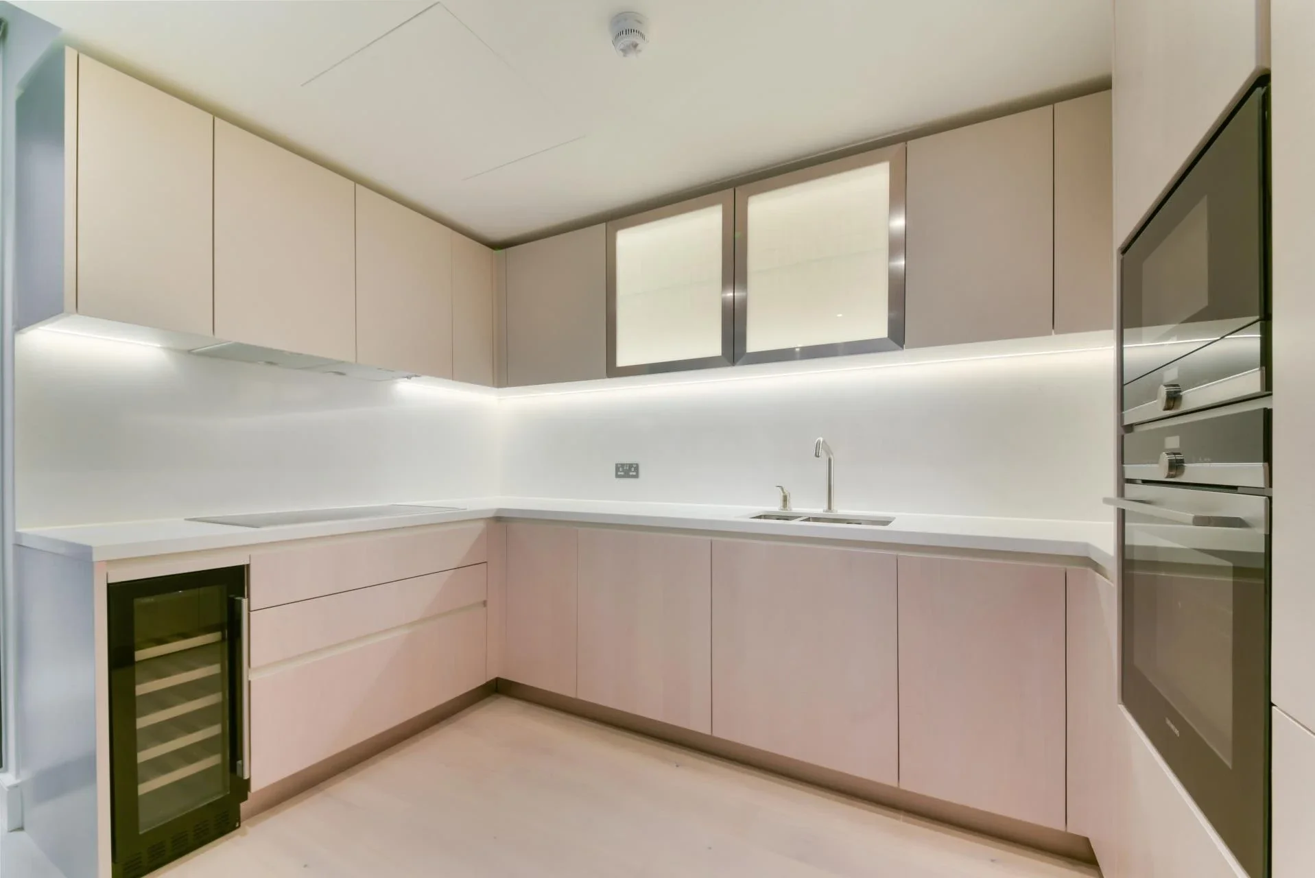 Flat Palmer Road in Greater London