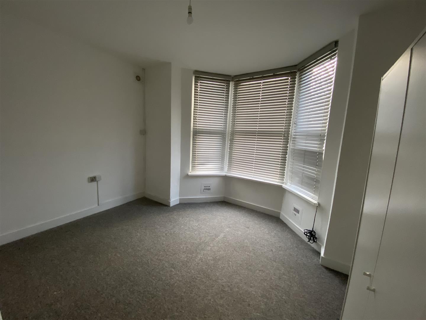 Flat Brithdir Street in Cardiff