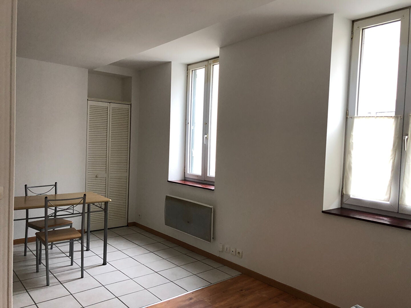 Flat Rue Lézerat in Châteauroux