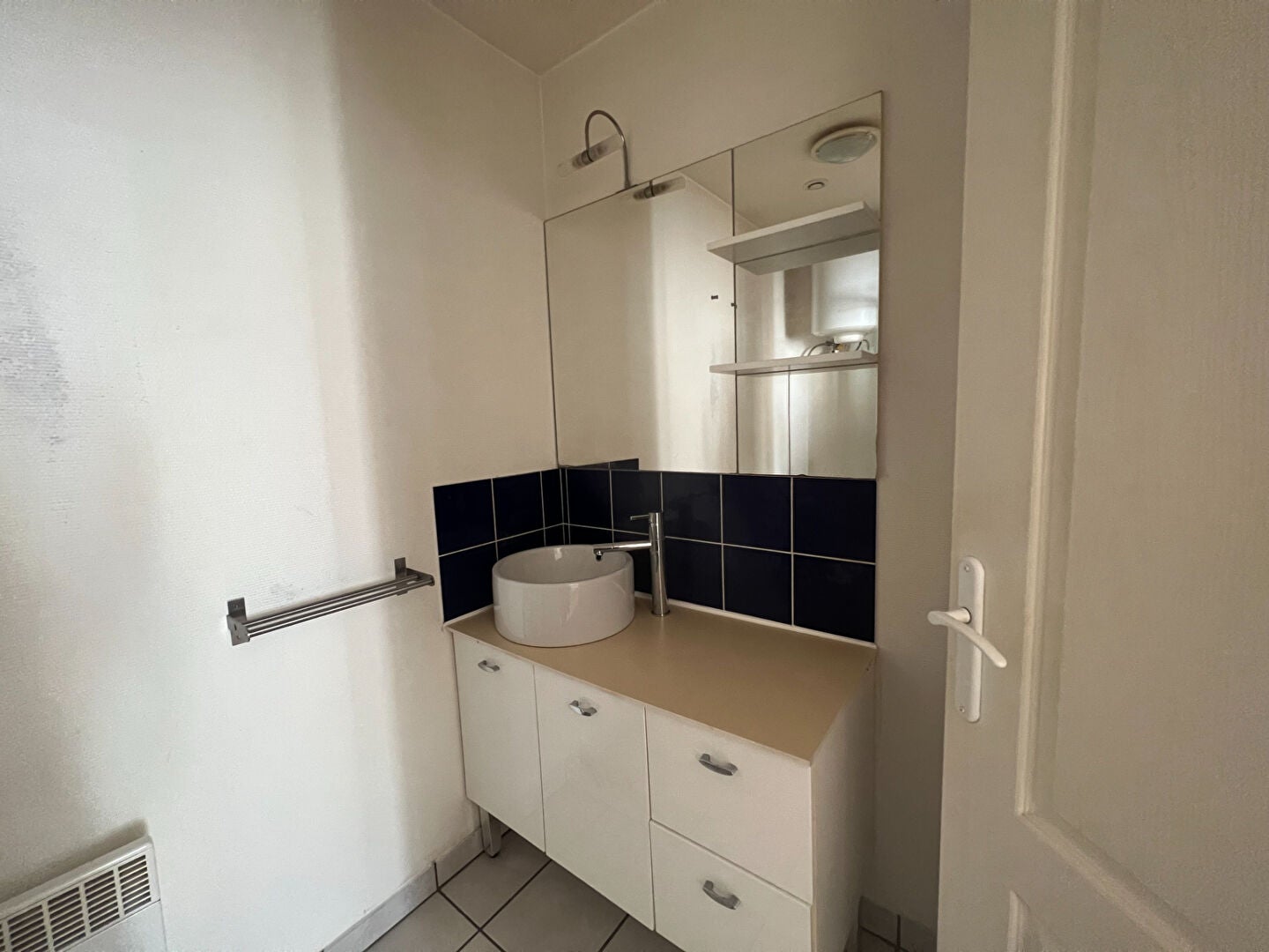 Flat Rue Lézerat in Châteauroux